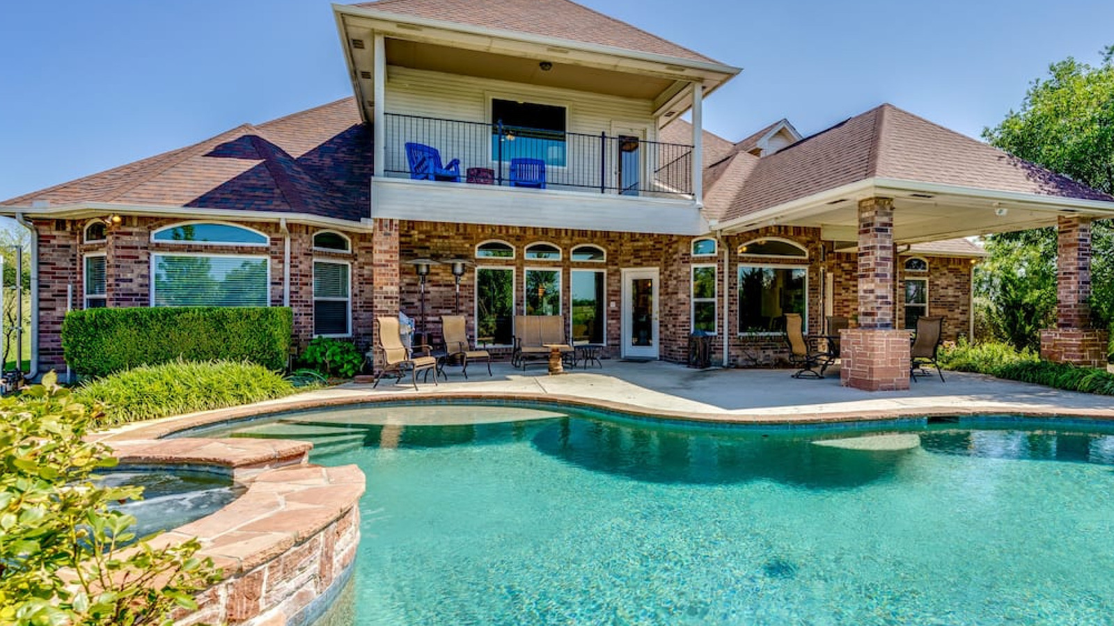 Amazing Pools